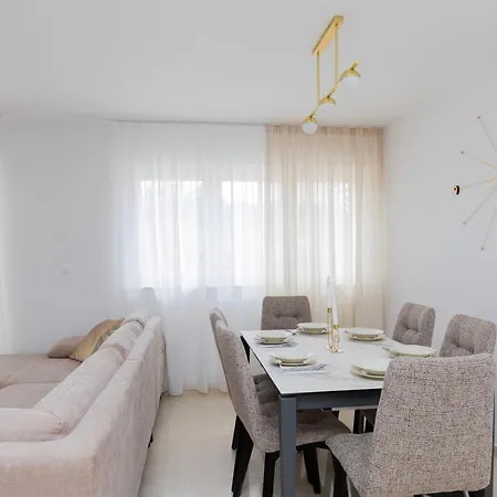 公寓 Luxury With Free Parking&terrace *